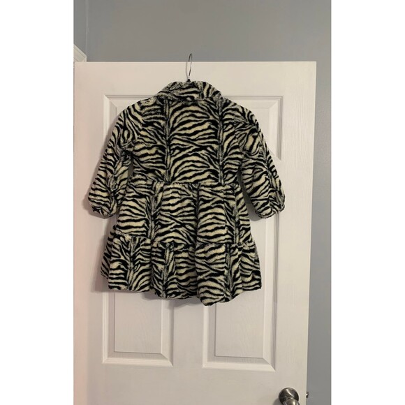 American Widgeon Faux Fur Coat Size 6 - Picture 3 of 6